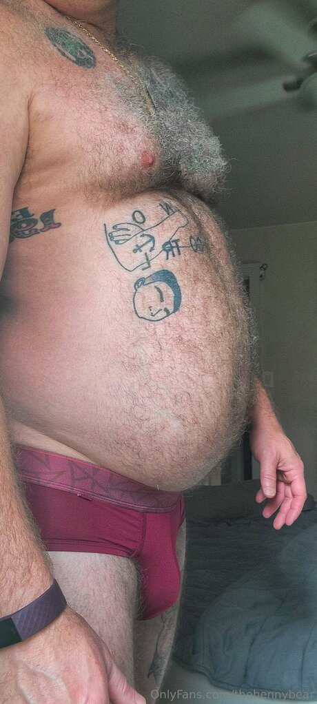 Thehennybear xxx pornstar img