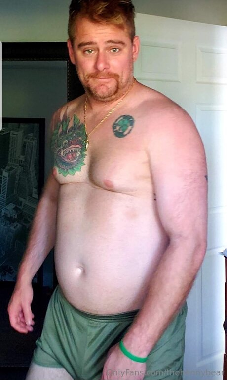 Thehennybear pornstar sex picture