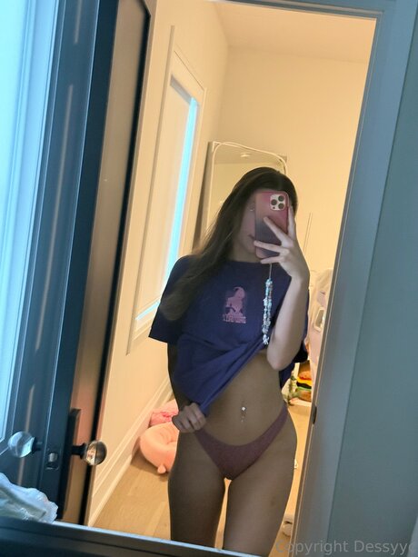 Oxdessyxo model pretty picture