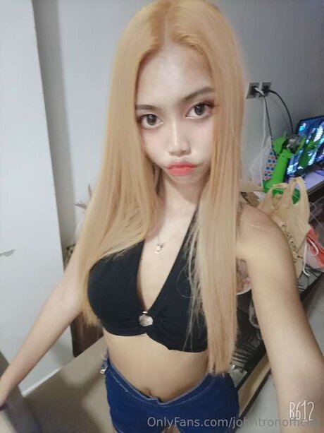 Johntronofficial nude actress archive