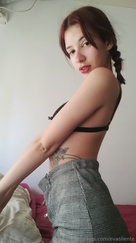 Evasilente pretty model galleries