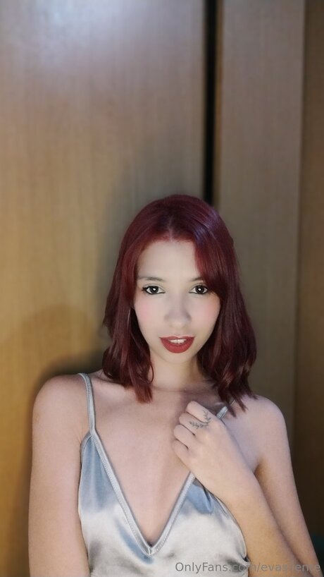 Evasilente adult actress pic