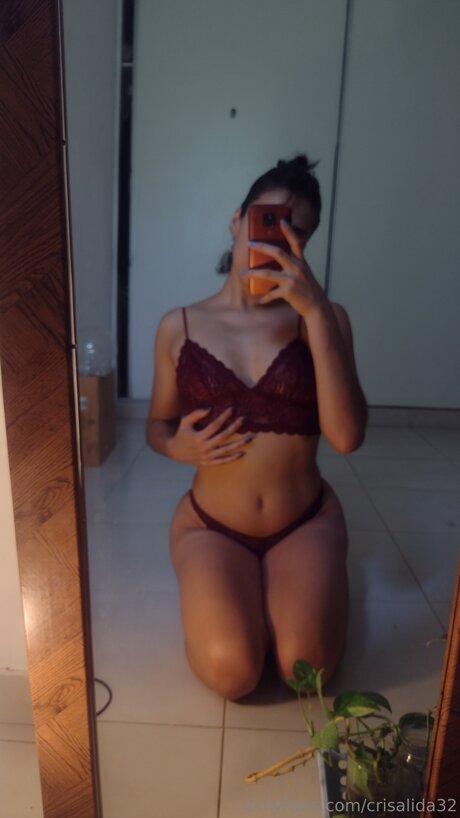 Crisalida32 hot actress gallery