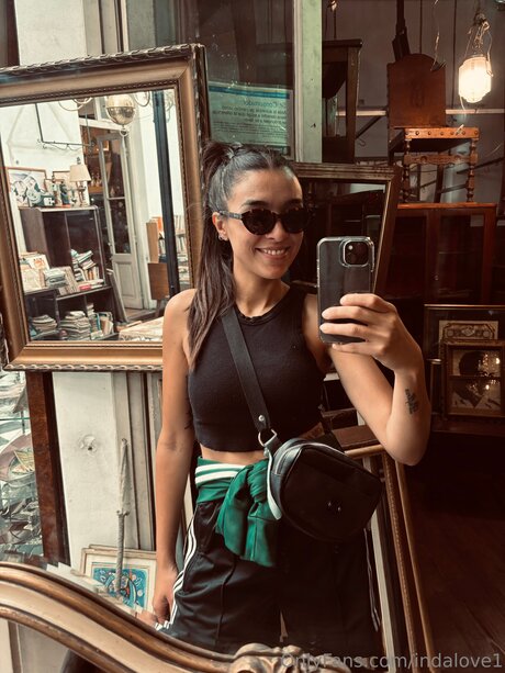 Rebecalou best star picture