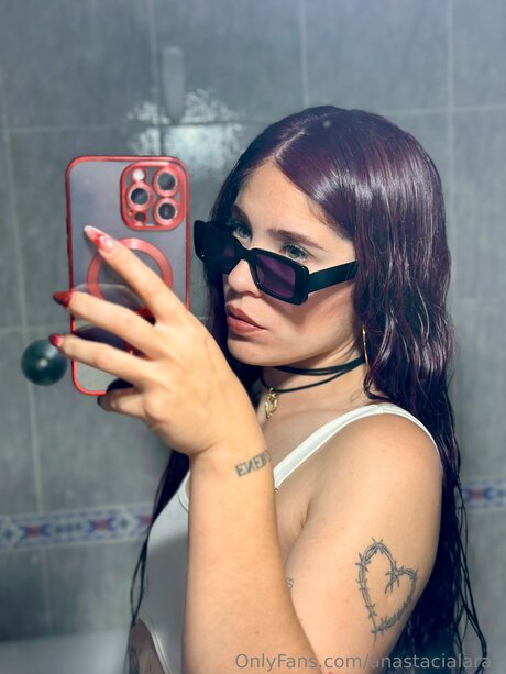 Anasgreenxxx model pics