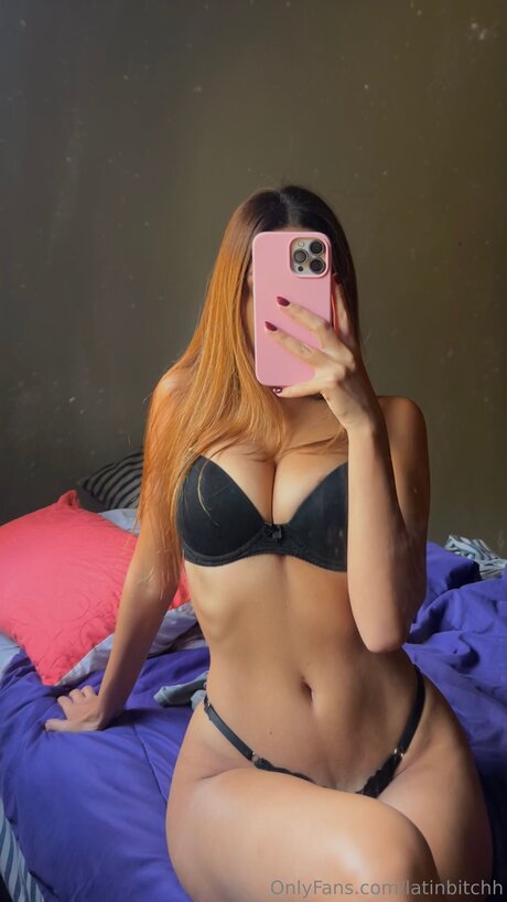 Foxylatin model exclusive pics