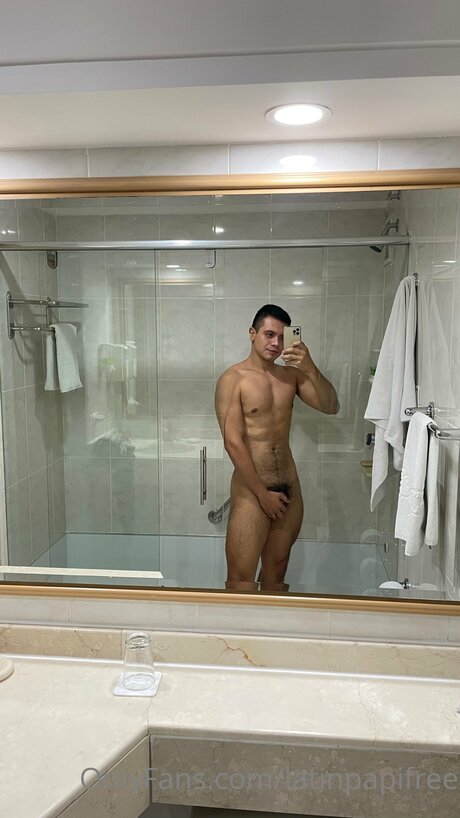 Latinpapifree erotic actress archive