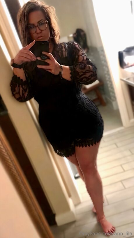 Ann Lila pornographic model archive