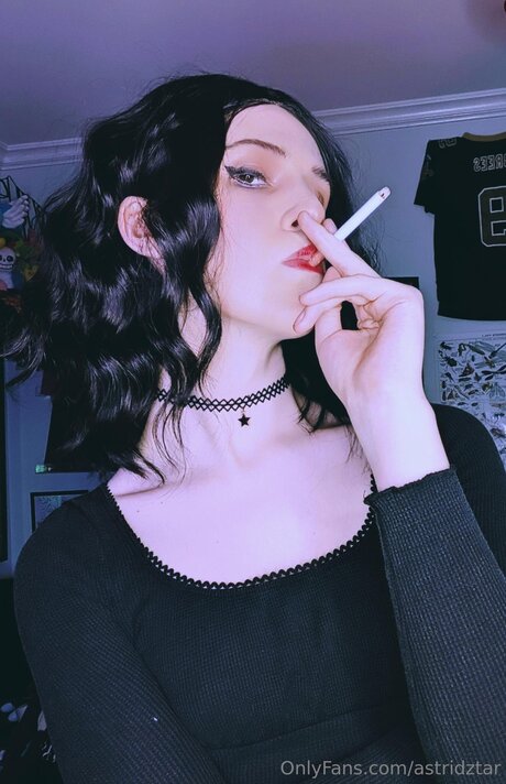 Astridztar pretty pornstar picture