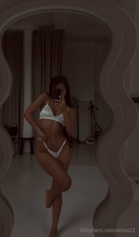 Reina22 pornstar art pics