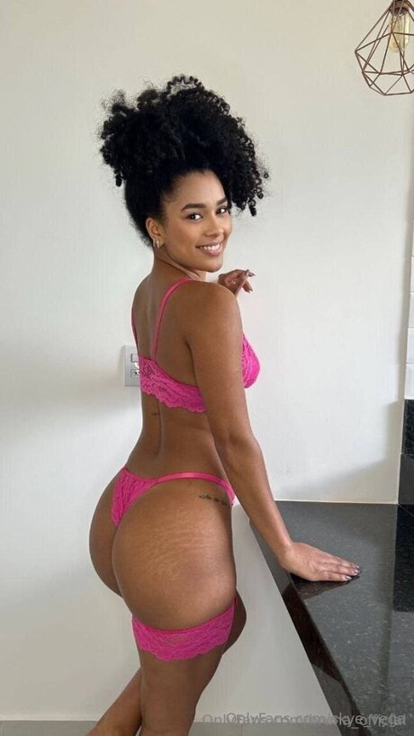 Skye Vega hd star picture