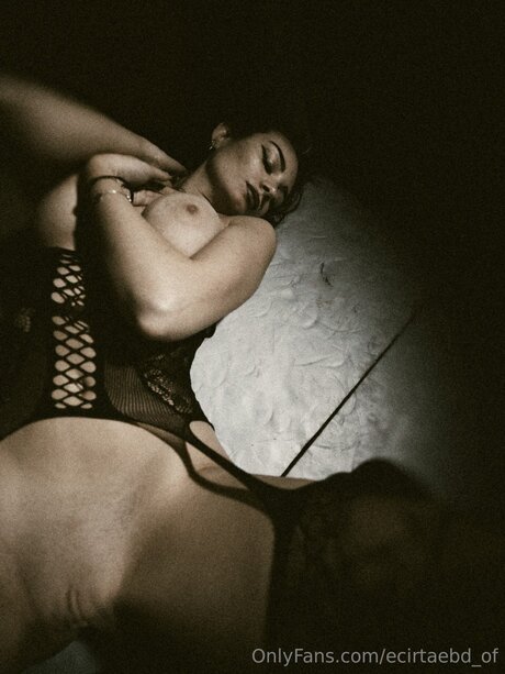 Ecirtaebd Of nudes actress image