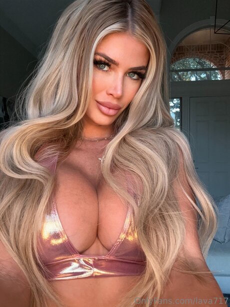 Lava717 sex star img