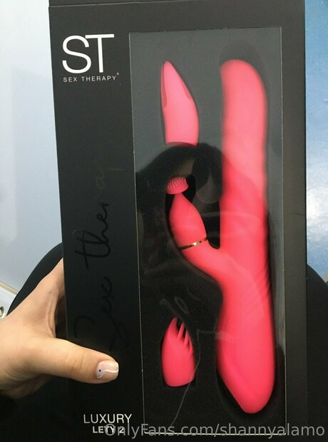 Shannyalamo star best pic