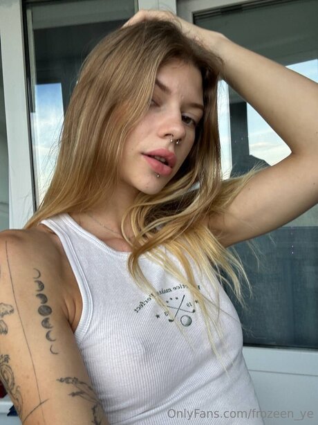 Frozeen Ye pornstar beautiful image