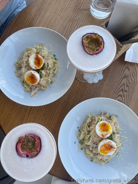 Anax2002 erotic actress galleries