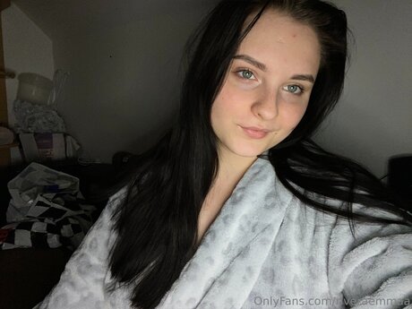 Riveraemmaa free pornstar images