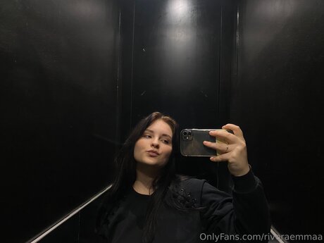 Riveraemmaa art actress images