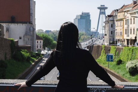 Riveraemmaa model porn picture