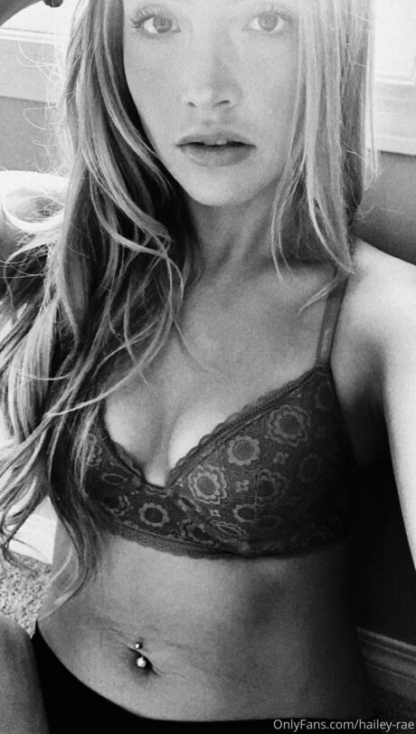Hailey Rae pornstar sex photo