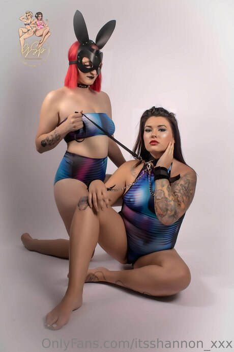 Itsshannon Xxx nude actress galleries