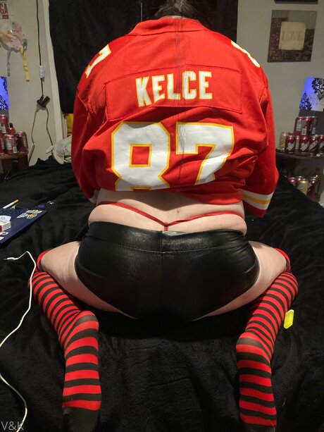 V K Adventures pretty model images