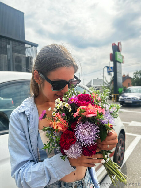 Veronikusshk perfect actress gallery