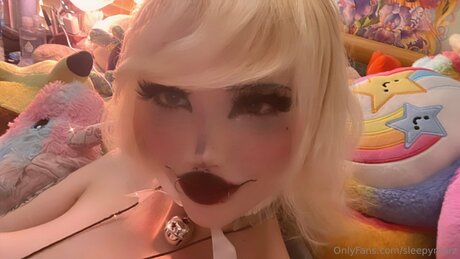 Sleepymarz nudes pornstar photos