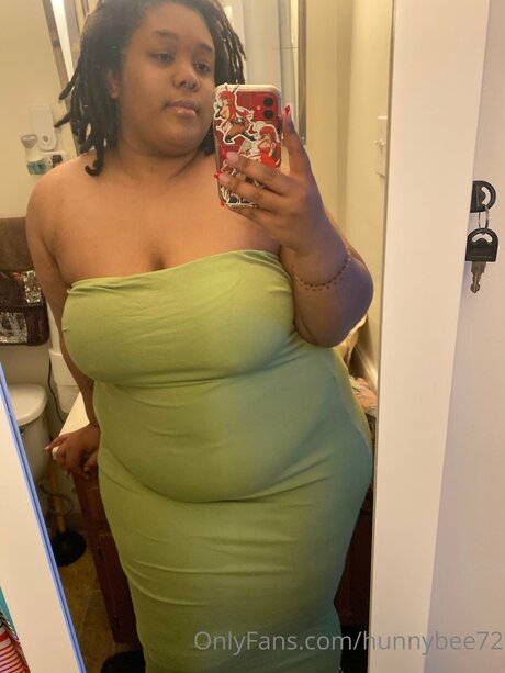 Hunnybee72 beautiful star photo