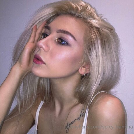 Sandy Caaandy model pretty galleries