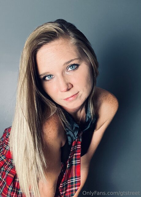 Gtstreet pornstar naked gallery