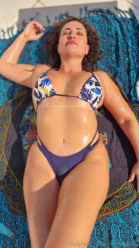 Inanna Release45 model hot photos