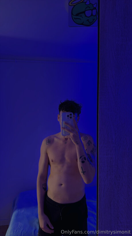 Dimitrysimonit art actress photos