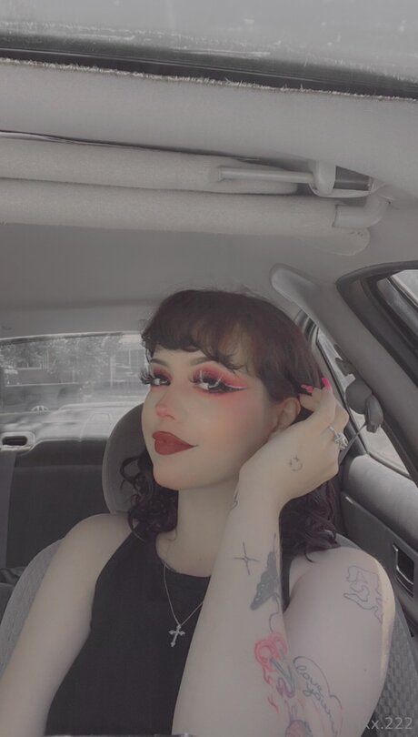 Trixxieee 222 star pictures