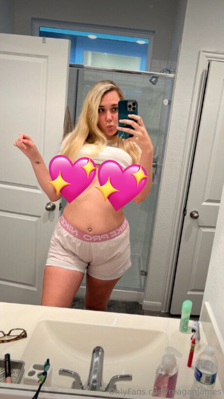 Reaganjames star naked images