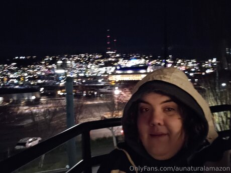 Aunaturalamazon hot star pic