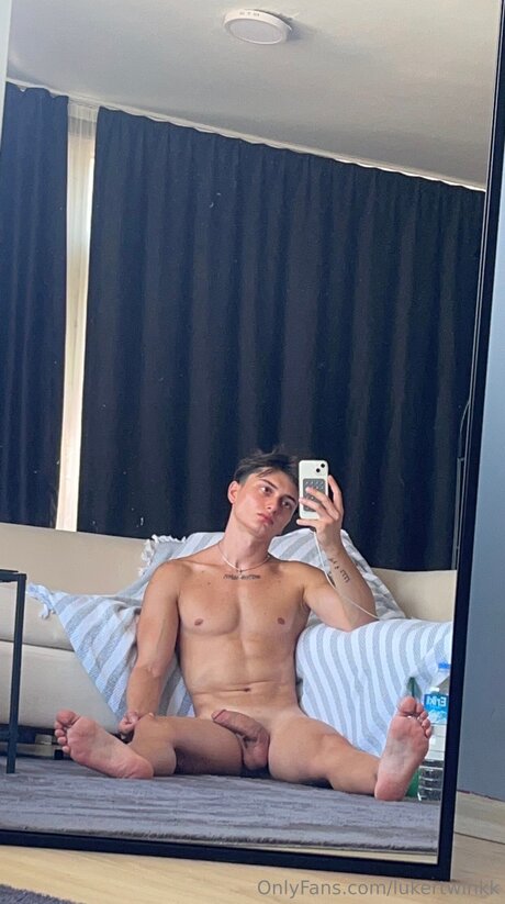 Lukertwinkk beautiful star picture