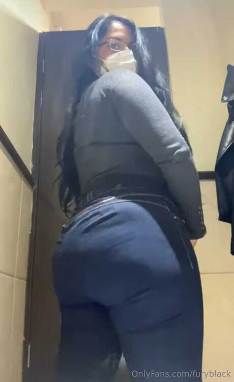 Furyblack erotic pornstar image