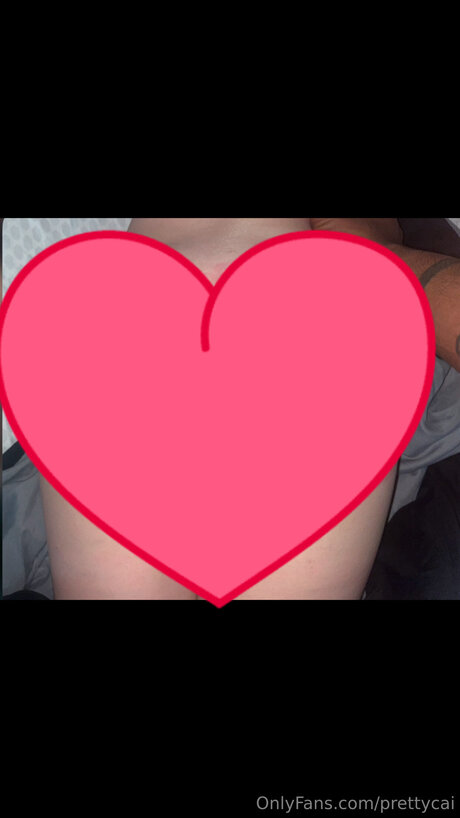 Prettycai naked pornstar gallery