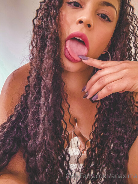 Anaxima erotic star images