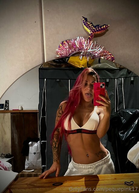 Pequepink17 model sex galleries