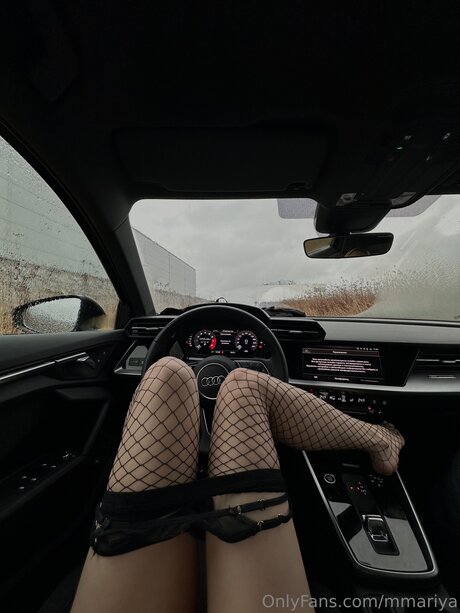 Mmariya sexy star pictures