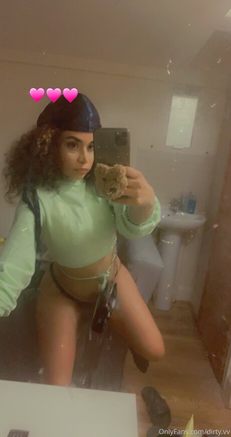 Dirty Vv star hot galleries