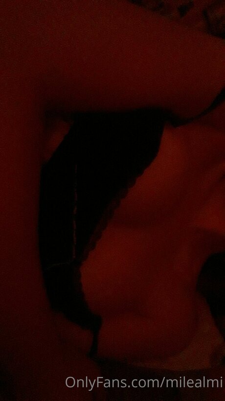 Milealmi erotic star images