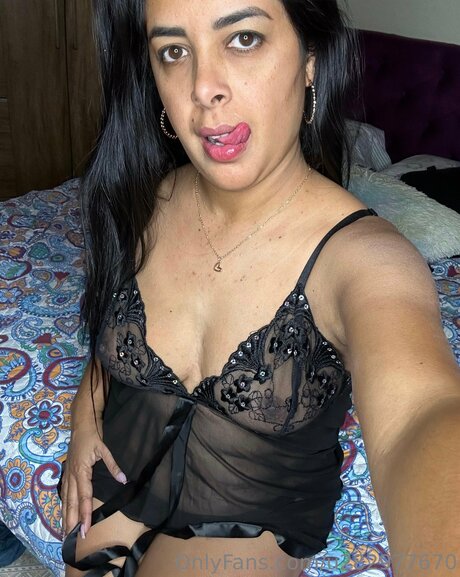 U282977670 pornstar top pics