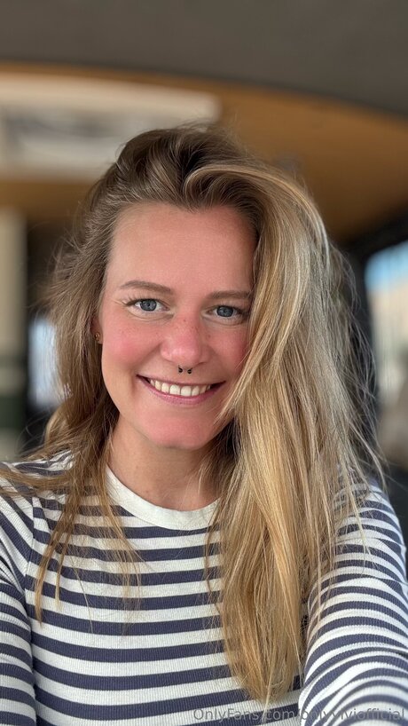 big tits cougar onlyfans naked photos