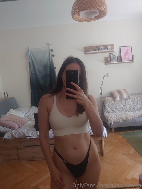 Misscabrera model sex pic