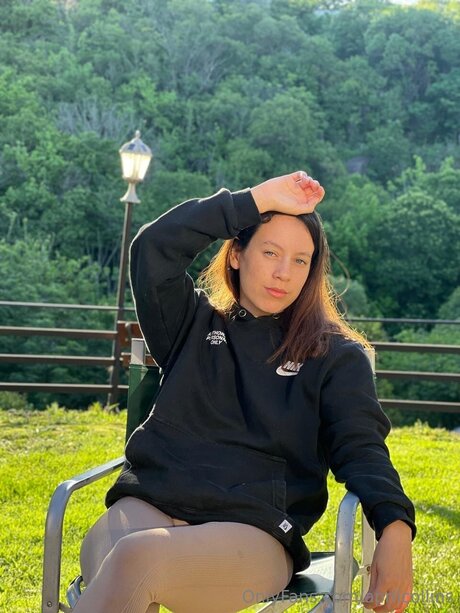 Aprilcollins best model picture