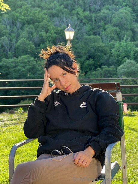 Aprilcollins adult model photos