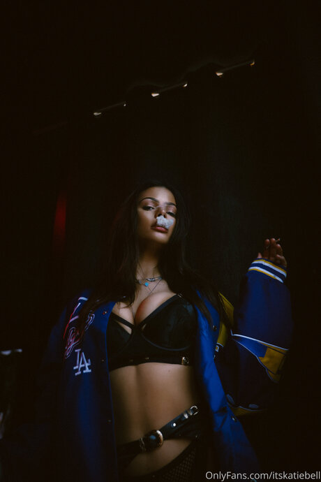 Itskatiebell model porn gallery